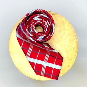 Perfect holiday tie Red 100% silk
